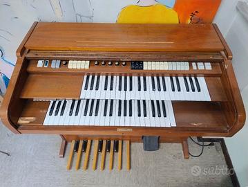 Organo elettronico EKO mod. Corale (anni '70)