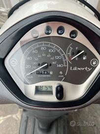 Piaggio liberty 125  ideale per le consegne