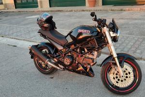 Monster 750 anno 1999 Carburatori