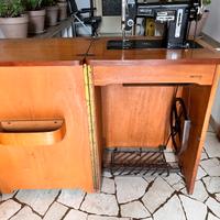 Macchina da cucire NECCHI con mobile