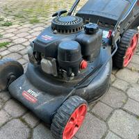 Tagliaerba a scoppio