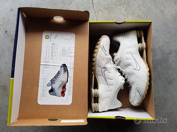 Nike shox white total