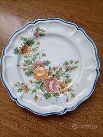 Piatti dipinti a mano