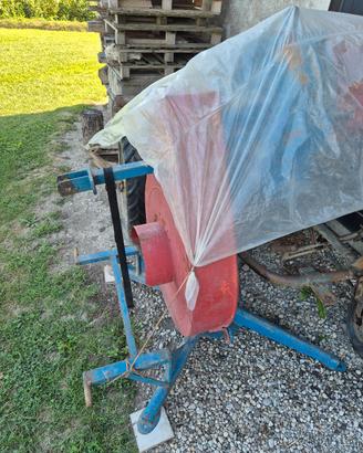 Mulino e Motofalciatrice 