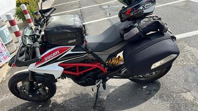 Ducati Hypermotard 821 sp