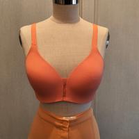 Reggiseno Triumph color arancio taglia 03