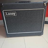 Amplificatore e 2 pedali ( Reverb e Overdrive )