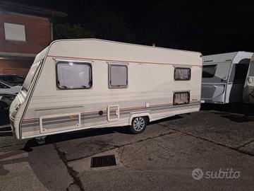 Caravan Sterckeman 6,64m - 5 posti
