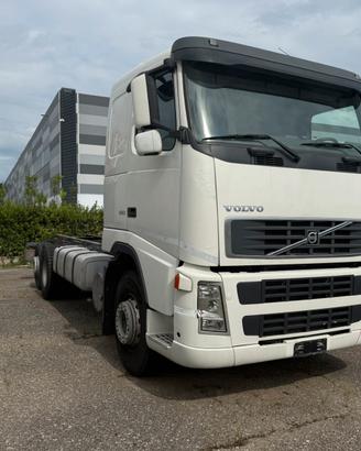 Volvo 420 Motrice 3• Asse sterz.