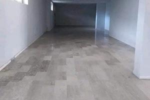 locale uso deposito 250mq