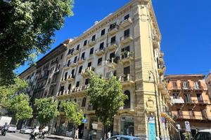 4 LOCALI A PALERMO