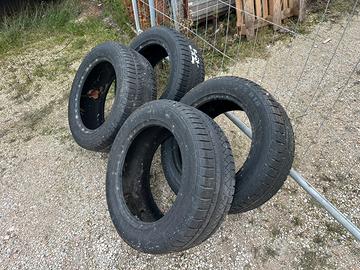Gomme invernali 255/55/R18