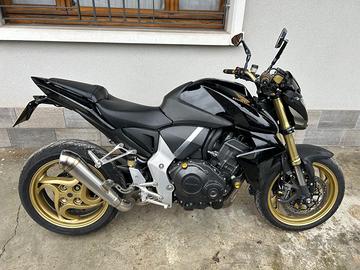 Cb 1000