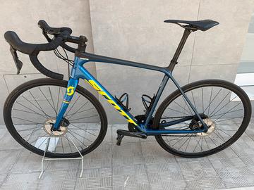 Bici da corsa Scott Addict 10 disc