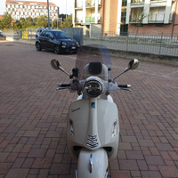 Vespa gts 300 hpe