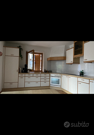 Cucina usata in buone condizioni