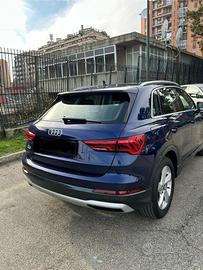 Audi Q3 business advanced 35 tdi s tronic
