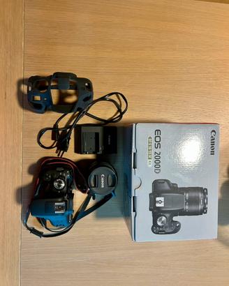 Canon EOS 2000D EF-S 18-55 III KIT