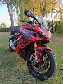 Ducati Supersport 950 s