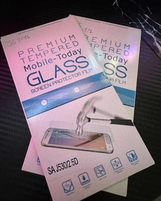 👉 Lotto pellicole in vetro smartphone 📍