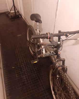 Mtb bicicletta 26 doppio ammortizzatore funzionant