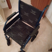 Carrozzina pieghevole