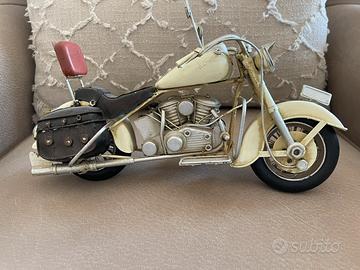 Modello moto d’epoca