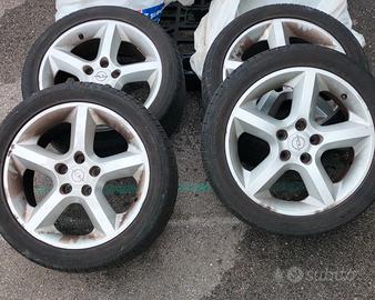 CERCHI IN LEGA 17 OPEL ZAFIRA + 4 PNEUMATICI KELLY