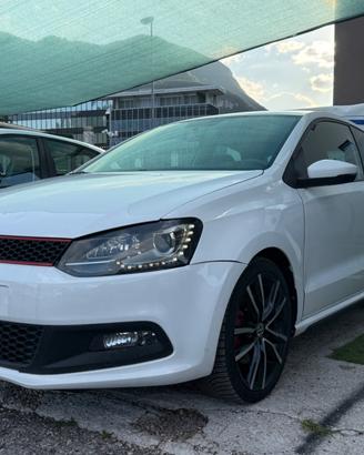 Volkswagen Polo 1.4 TSI DSG 5 porte GTI