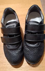 Scarpe comfort Hergos nere, soletta estraibile