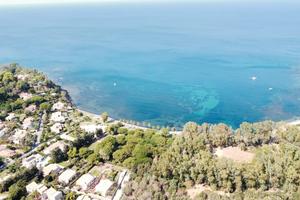 Villetta arredata con terrazzo, posto auto arcile
