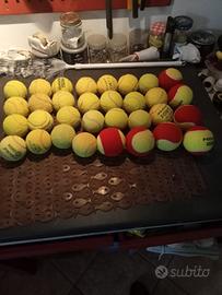 32 palline da tennis usate 