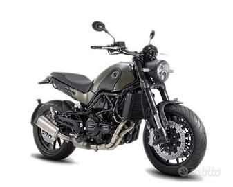 Benelli Leoncino 500 STRADALE