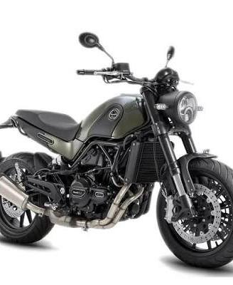 Benelli Leoncino 500 STRADALE