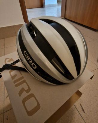 casco bici Giro Synthe MIPS bianco argento Large