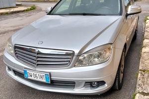 Mercedes c 220  