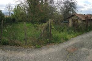 Terreno 200mq con rustico