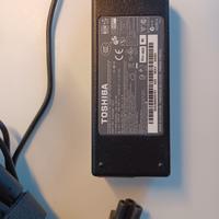 Alimentatore Toshiba PA-1750-08