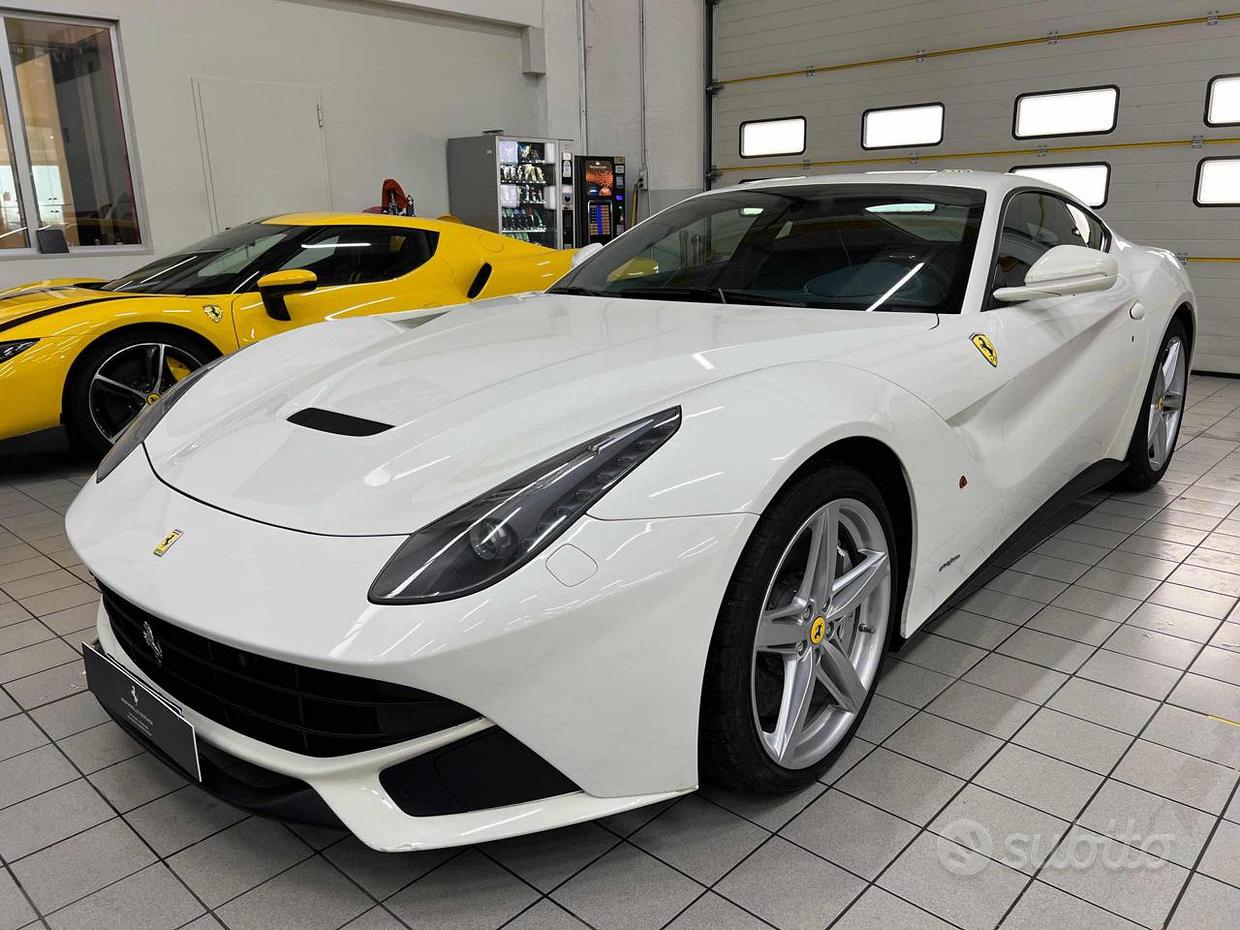 FERRARI F12 berlinetta -FERRARI APPROVED-