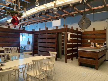 Arredamento Tagliavini semi-nuovo per locali