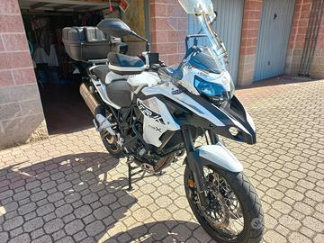 Benelli trk502x del 2021 