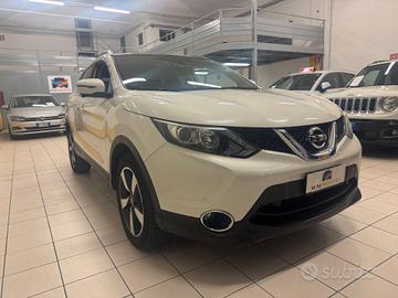 NISSAN Qashqai 1.5 dCi N-Connecta