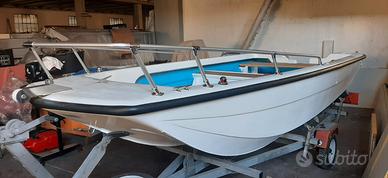 Barca open trimarano