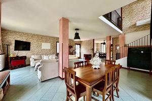 VILLA SINGOLA A SONA