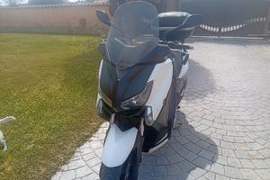 Scooter Yamaha XMax 250