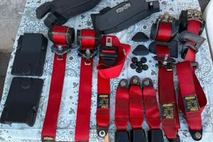 Cinture rosse per Fiat Cinquecento Sporting