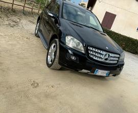 Mercedes ML320