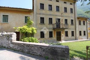 CASA INDIPENDENTE A VITTORIO VENETO