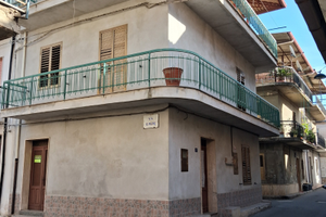 Casa a Rosarno 156mq su 3 piani Via Emilia