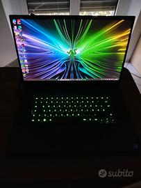 Razer Blade 17 (2022) - i9 (12° gen), RTX 3070Ti